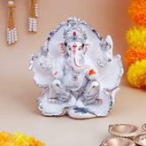 Magestic Ganesha Idol with Silver Emblishment